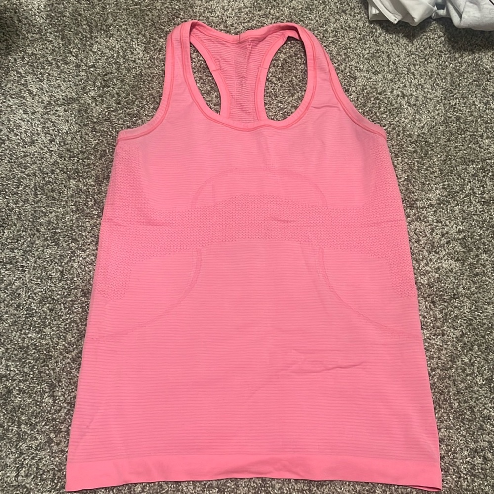 Lulu pink tank